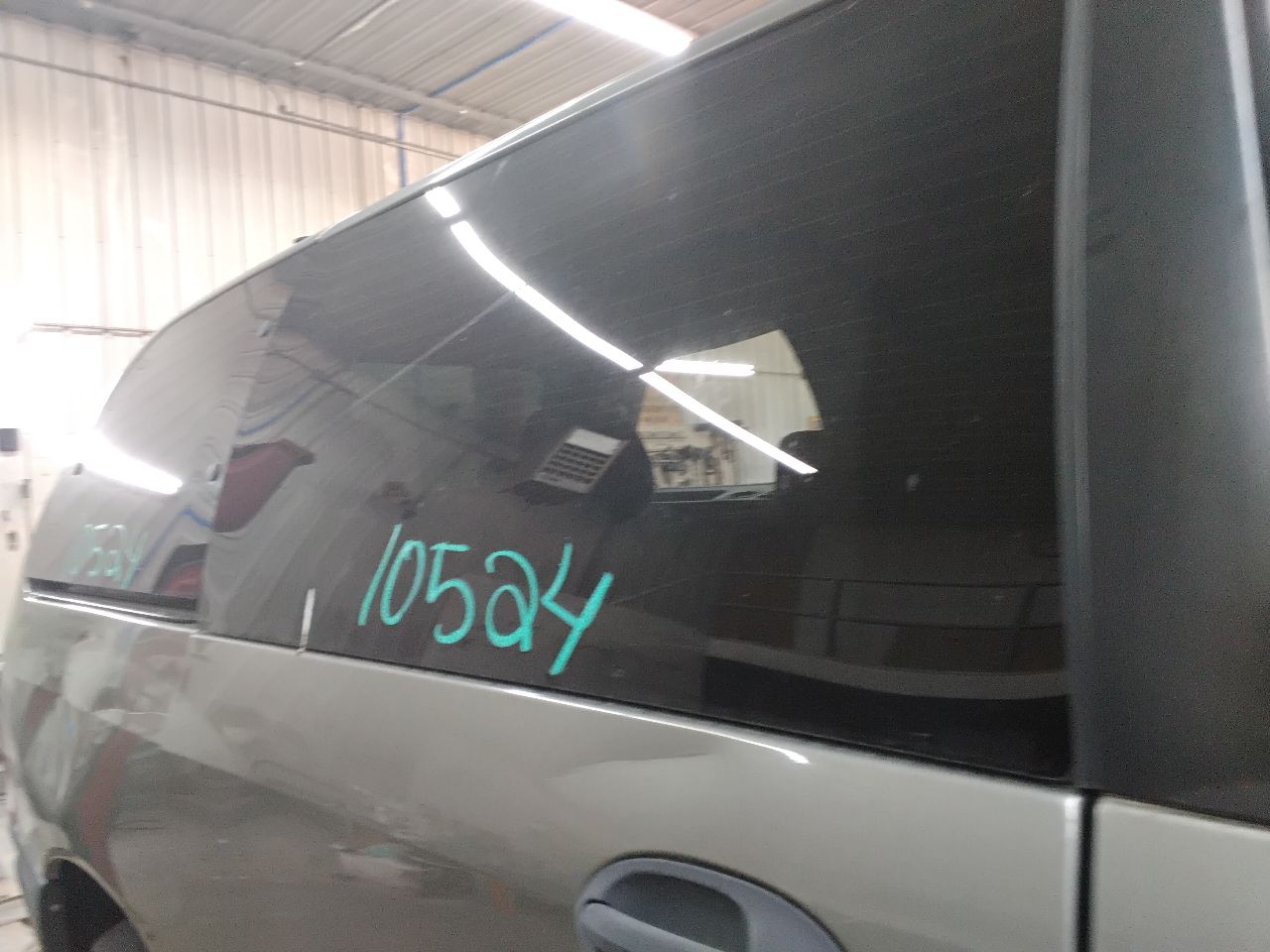 https://f005.backblazeb2.com/file/img-partshotlines-com/Inventory/MA472/Vehicle/25718_12.jpg