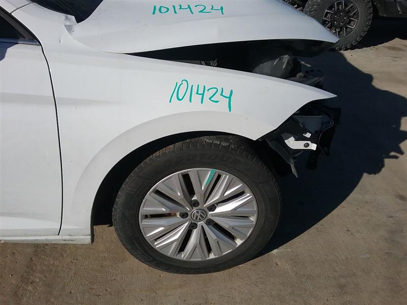 https://f005.backblazeb2.com/file/img-partshotlines-com/Inventory/MA472/Vehicle/25732_04.jpg
