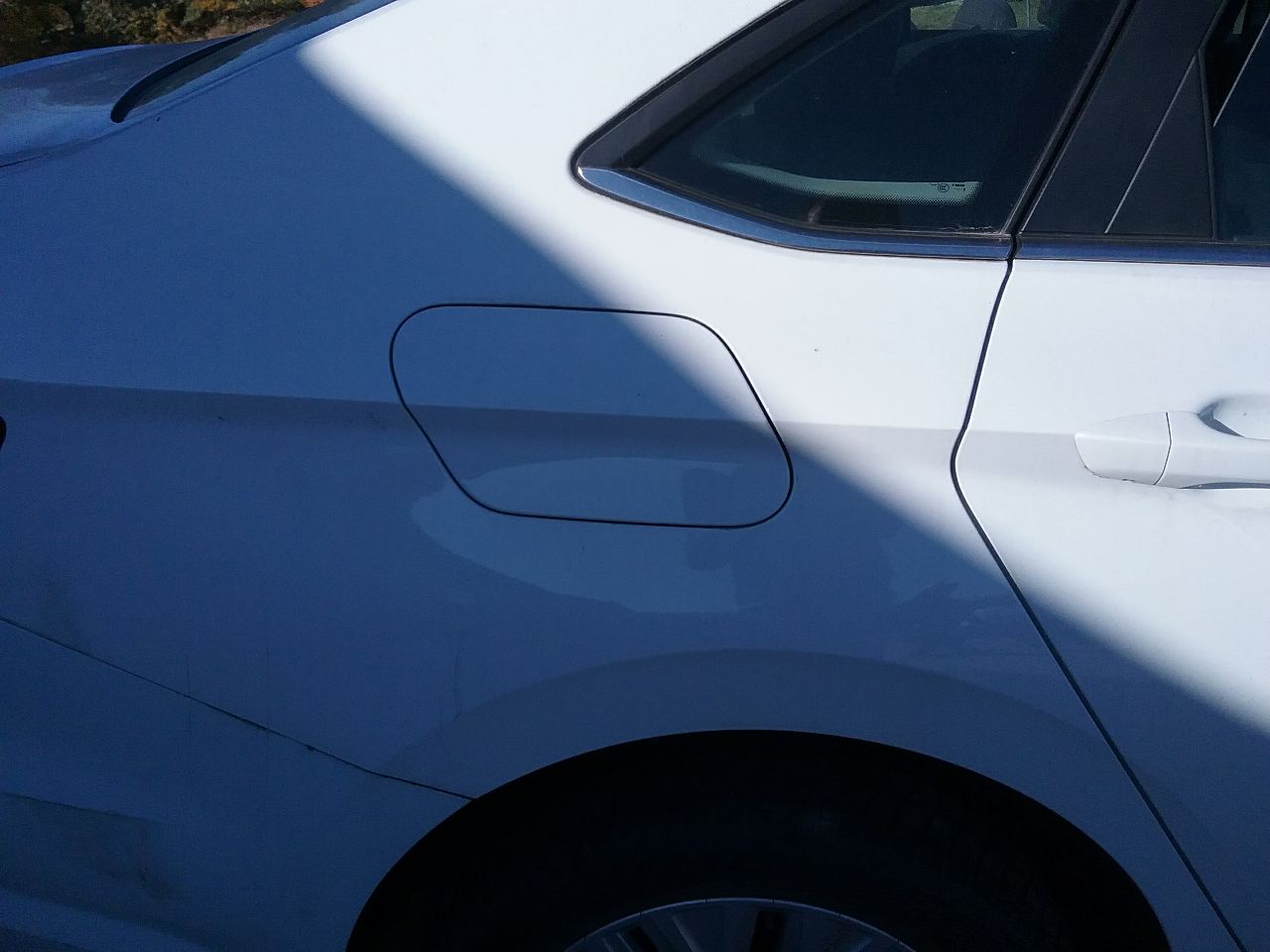https://f005.backblazeb2.com/file/img-partshotlines-com/Inventory/MA472/Vehicle/25732_07.jpg