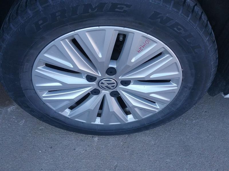 https://f005.backblazeb2.com/file/img-partshotlines-com/Inventory/MA472/Vehicle/25732_08.jpg