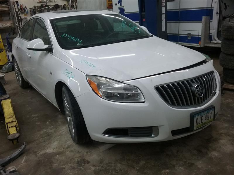 https://f005.backblazeb2.com/file/img-partshotlines-com/Inventory/MA472/Vehicle/25815_01.jpg