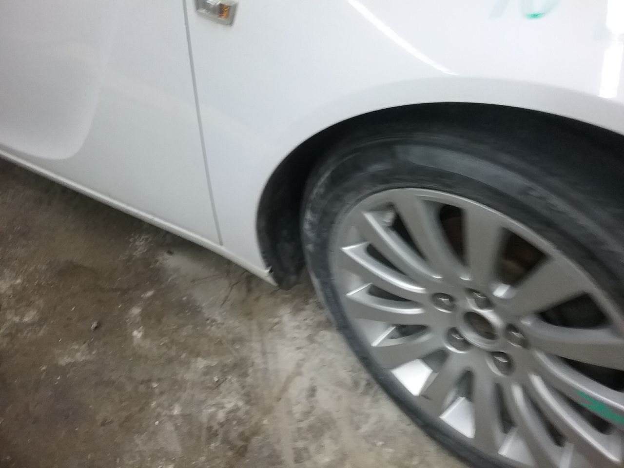 https://f005.backblazeb2.com/file/img-partshotlines-com/Inventory/MA472/Vehicle/25815_06.jpg