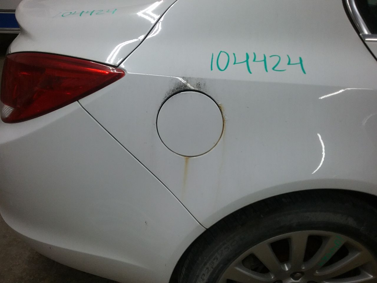 https://f005.backblazeb2.com/file/img-partshotlines-com/Inventory/MA472/Vehicle/25815_11.jpg
