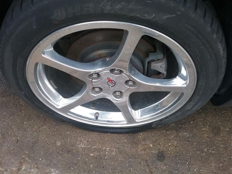 https://f005.backblazeb2.com/file/img-partshotlines-com/Inventory/MA472/Vehicle/25856_11.jpg