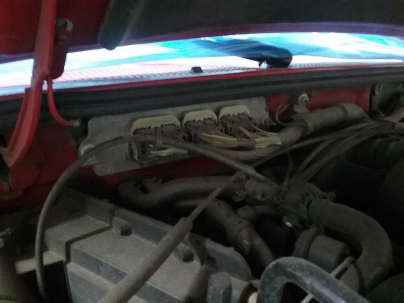 https://f005.backblazeb2.com/file/img-partshotlines-com/Inventory/MA472/Vehicle/25908_12.jpg