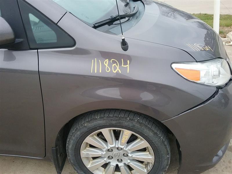 https://f005.backblazeb2.com/file/img-partshotlines-com/Inventory/MA472/Vehicle/25913_04.jpg