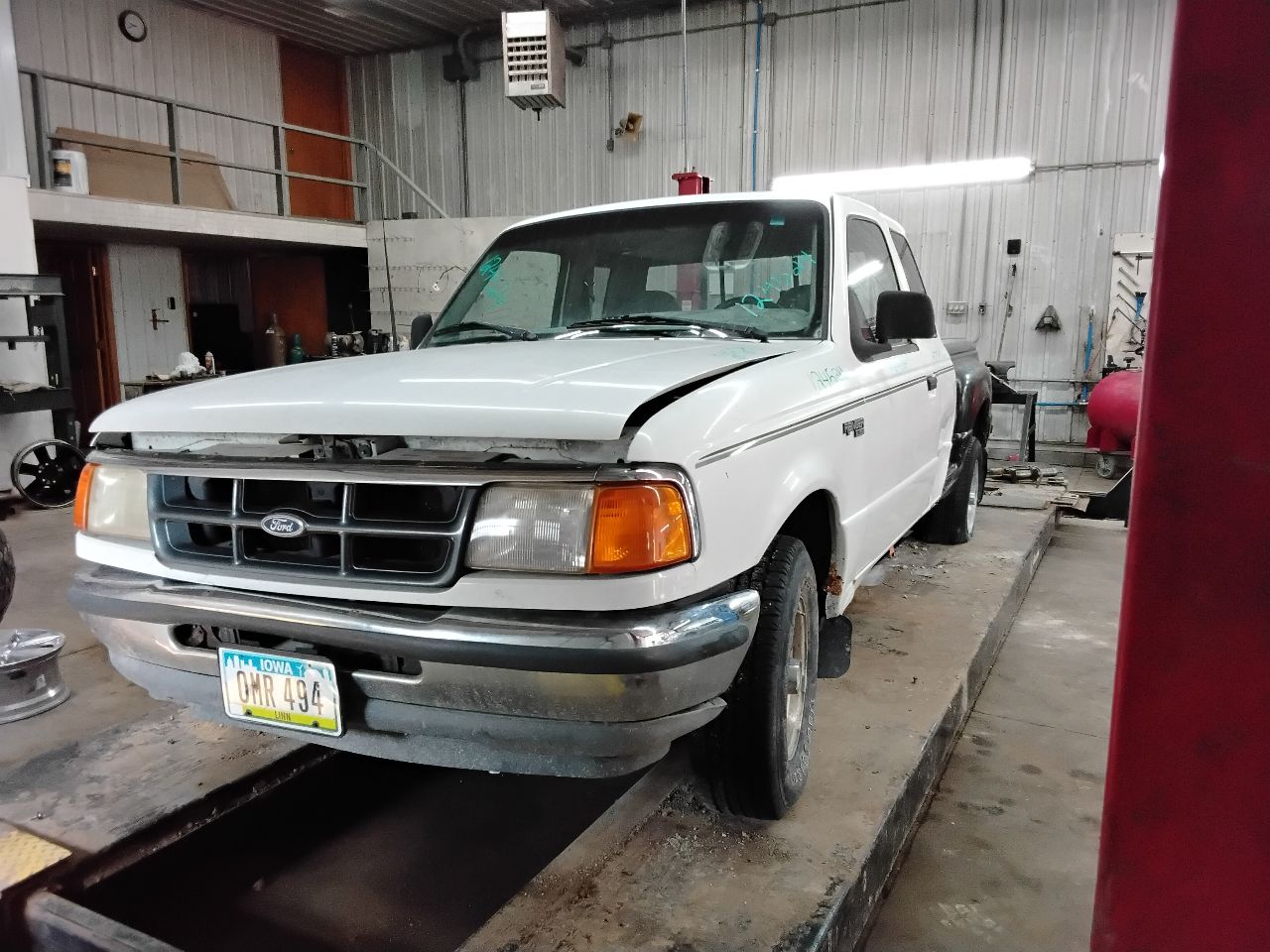 https://f005.backblazeb2.com/file/img-partshotlines-com/Inventory/MA472/Vehicle/26173_01.jpg