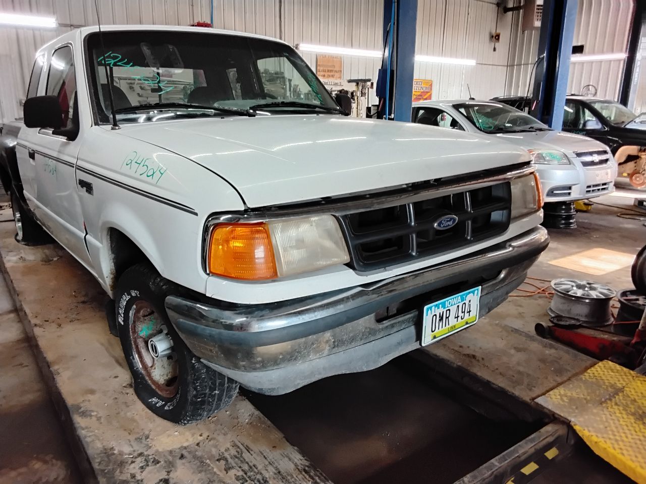 https://f005.backblazeb2.com/file/img-partshotlines-com/Inventory/MA472/Vehicle/26173_03.jpg