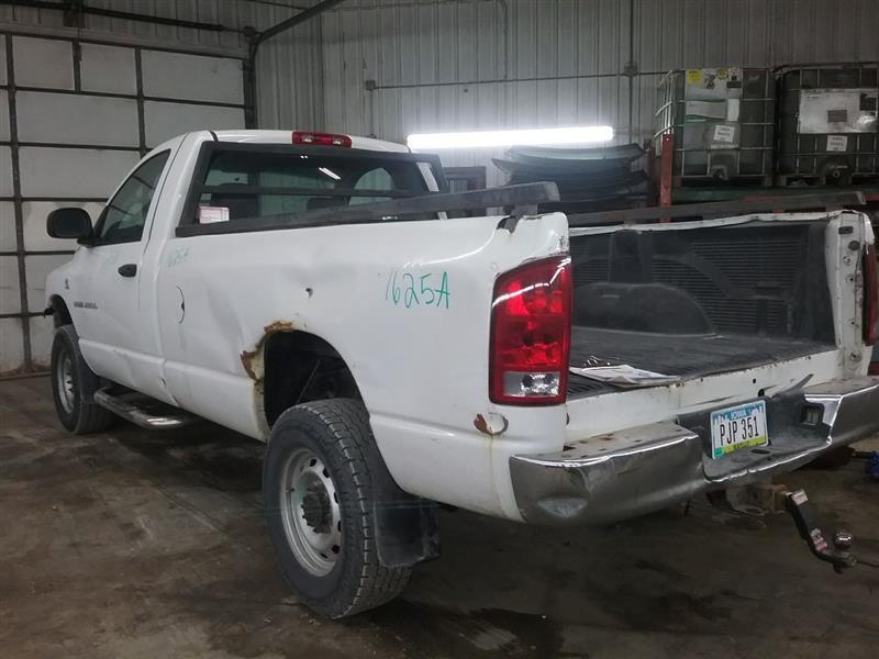 https://f005.backblazeb2.com/file/img-partshotlines-com/Inventory/MA472/Vehicle/26261_02.jpg