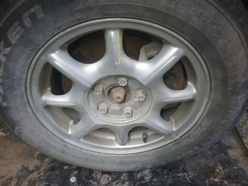 https://f005.backblazeb2.com/file/img-partshotlines-com/Inventory/MA472/Vehicle/26379_12.jpg