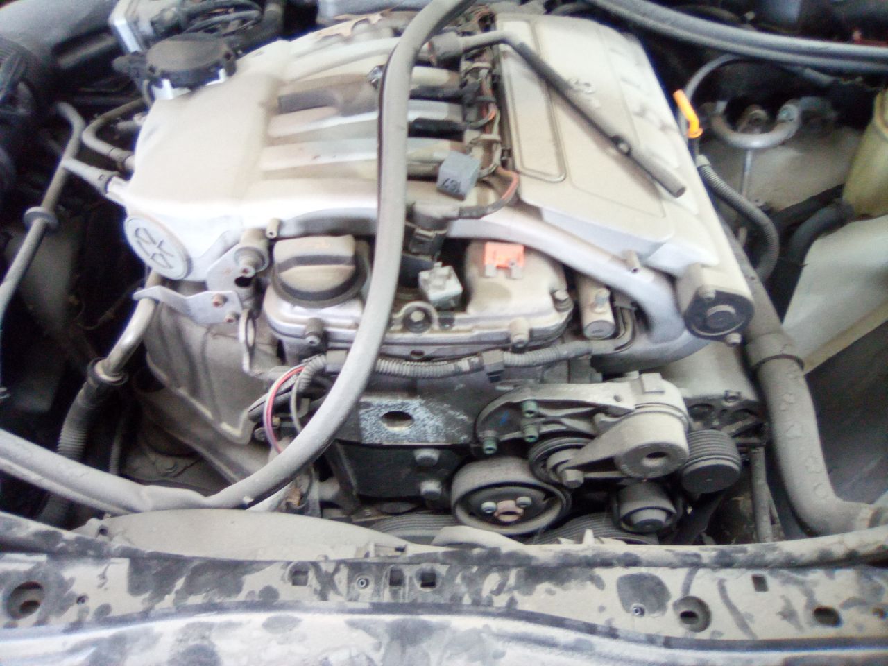 https://f005.backblazeb2.com/file/img-partshotlines-com/Inventory/MA472/Vehicle/26418_08.jpg