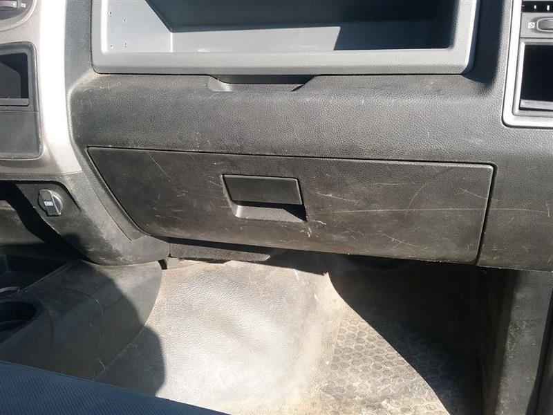 https://f005.backblazeb2.com/file/img-partshotlines-com/Inventory/MA472/Vehicle/26588_08.jpg