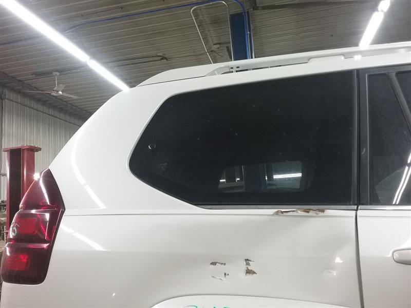 https://f005.backblazeb2.com/file/img-partshotlines-com/Inventory/MA472/Vehicle/26655_10.jpg