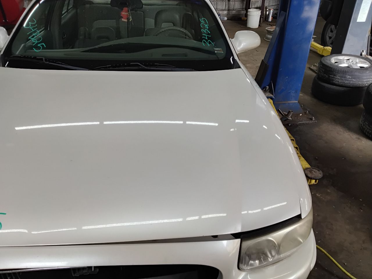 https://f005.backblazeb2.com/file/img-partshotlines-com/Inventory/MA472/Vehicle/26671_06.jpg