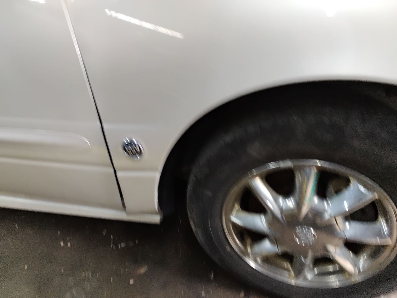https://f005.backblazeb2.com/file/img-partshotlines-com/Inventory/MA472/Vehicle/26671_09.jpg