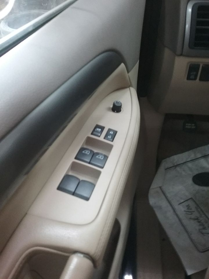 https://f005.backblazeb2.com/file/img-partshotlines-com/Inventory/MA472/Vehicle/26857_10.jpg