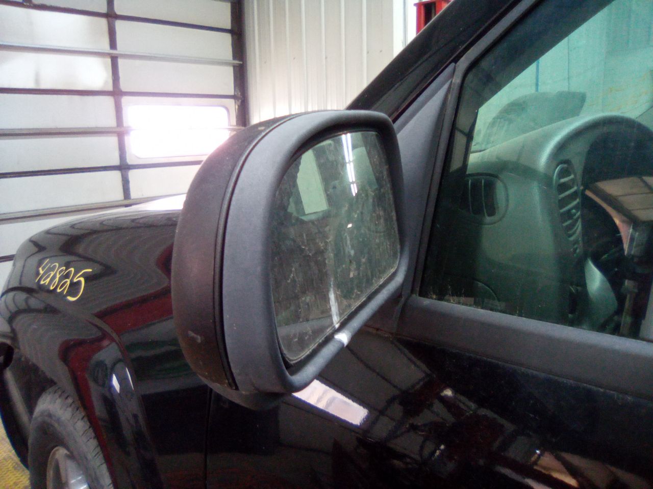 https://f005.backblazeb2.com/file/img-partshotlines-com/Inventory/MA472/Vehicle/26869_11.jpg