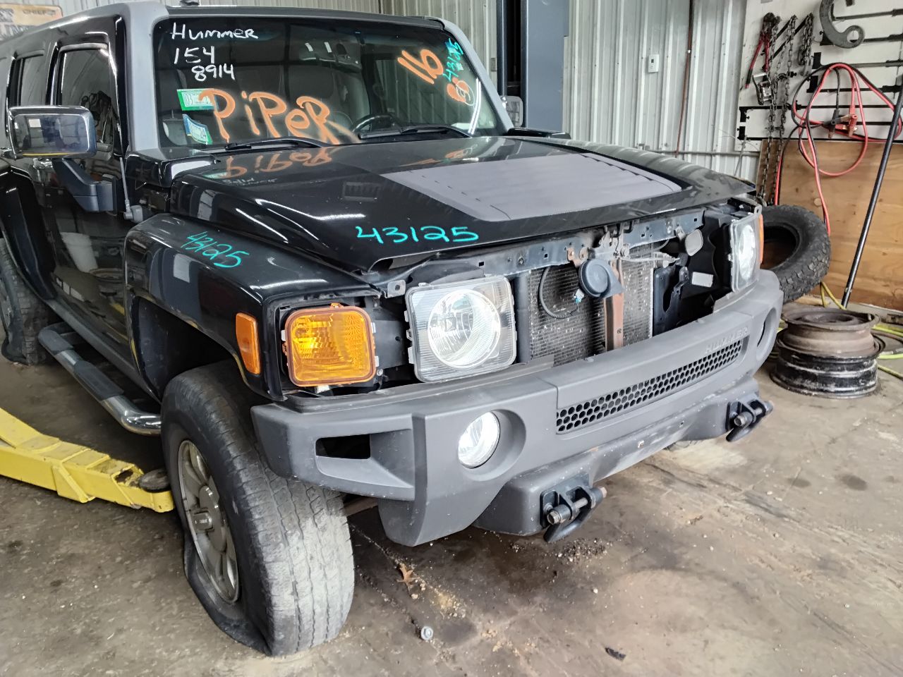 https://f005.backblazeb2.com/file/img-partshotlines-com/Inventory/MA472/Vehicle/26892_09.jpg