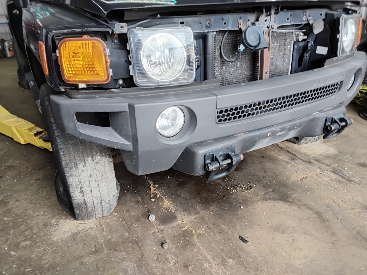 https://f005.backblazeb2.com/file/img-partshotlines-com/Inventory/MA472/Vehicle/26892_10.jpg