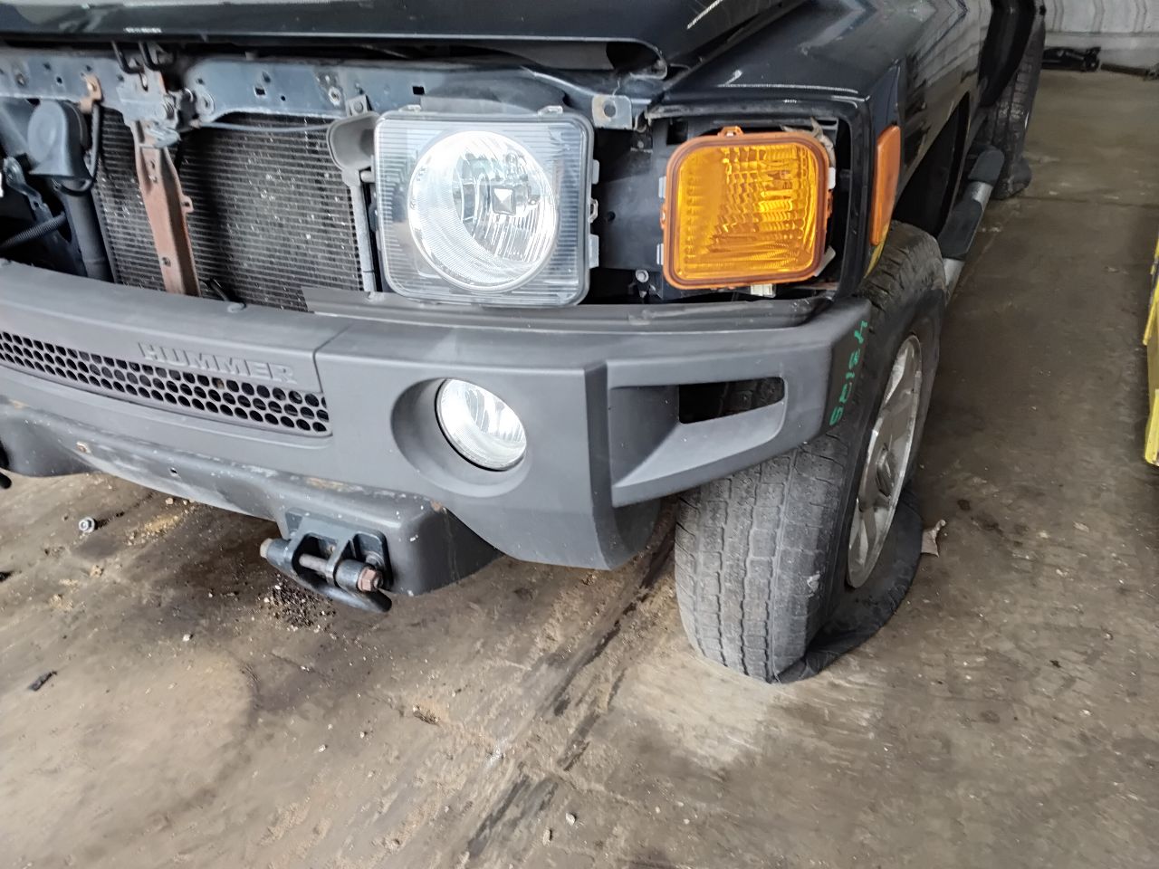 https://f005.backblazeb2.com/file/img-partshotlines-com/Inventory/MA472/Vehicle/26892_12.jpg