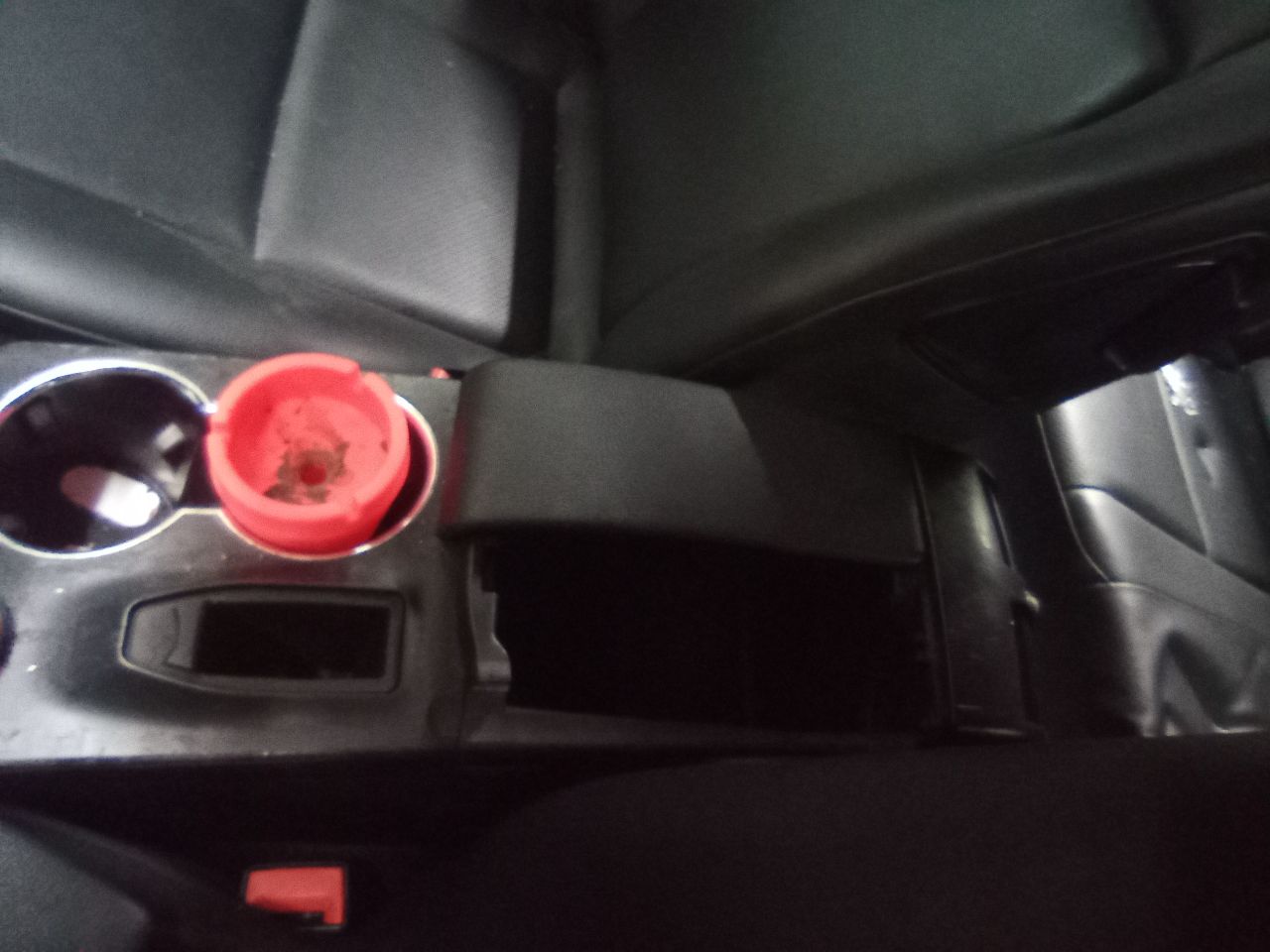 https://f005.backblazeb2.com/file/img-partshotlines-com/Inventory/MA472/Vehicle/26948_10.jpg