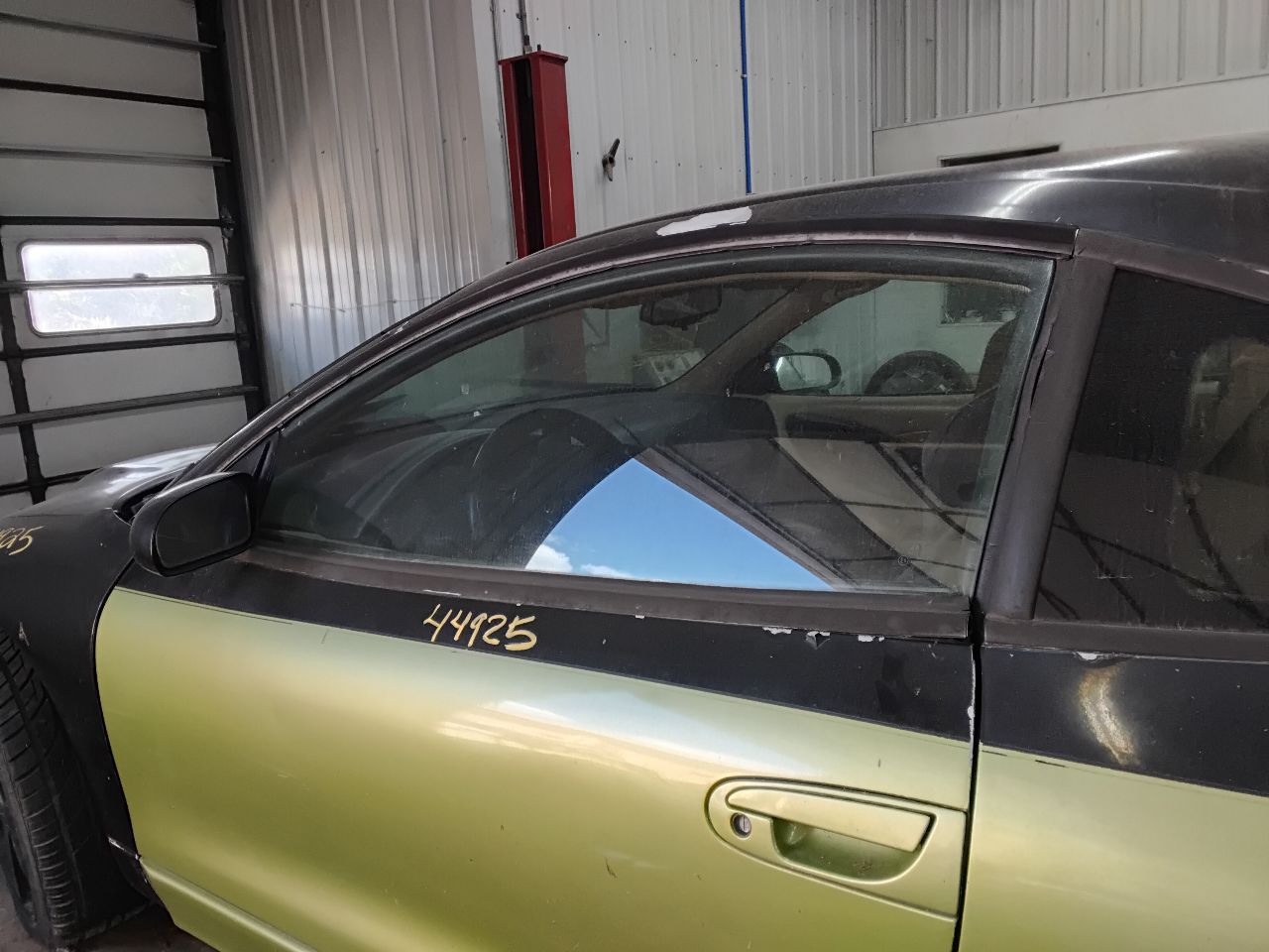 https://f005.backblazeb2.com/file/img-partshotlines-com/Inventory/MA472/Vehicle/26953_11.jpg