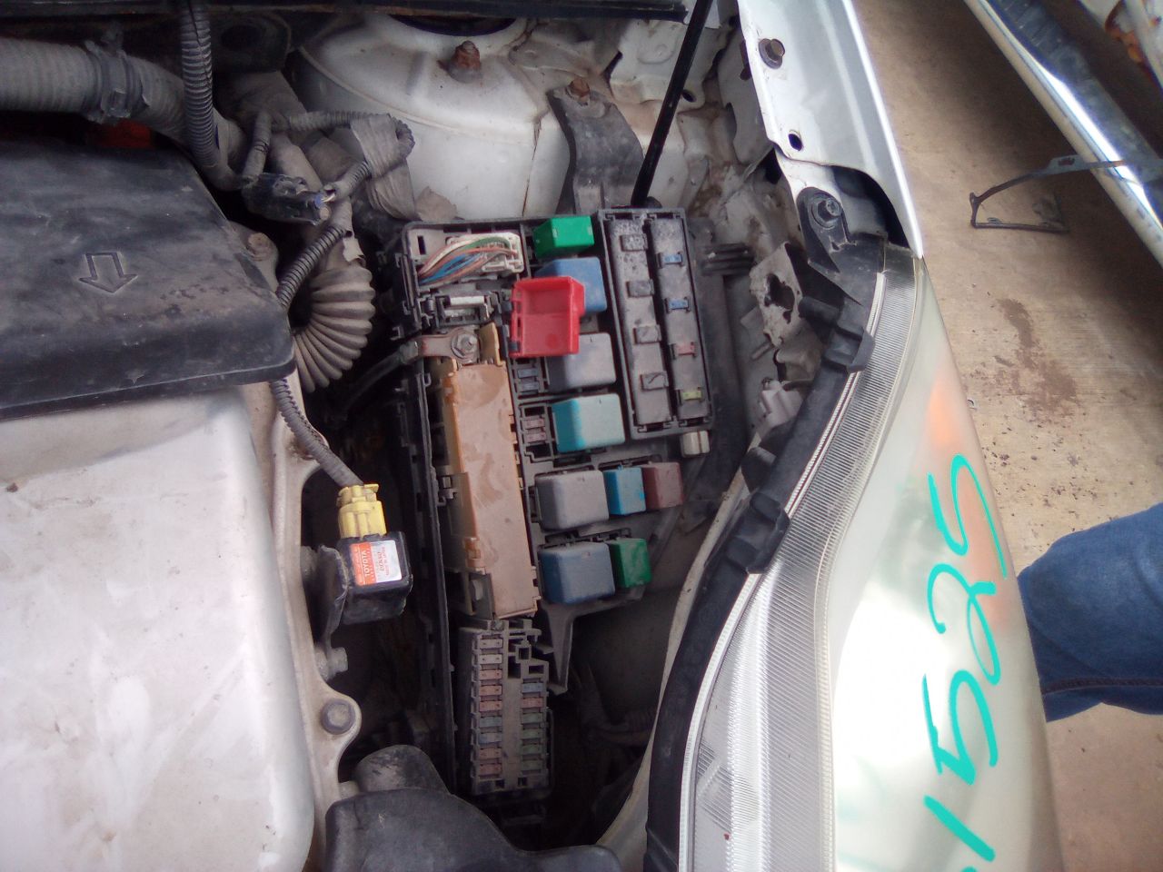 https://f005.backblazeb2.com/file/img-partshotlines-com/Inventory/MA472/Vehicle/27049_03.jpg