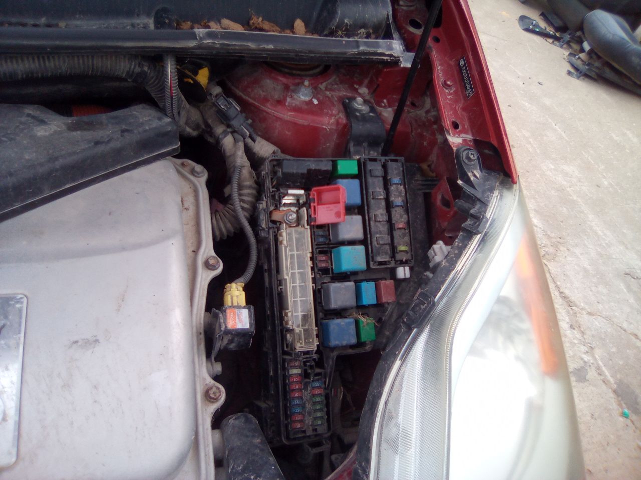 https://f005.backblazeb2.com/file/img-partshotlines-com/Inventory/MA472/Vehicle/27051_03.jpg