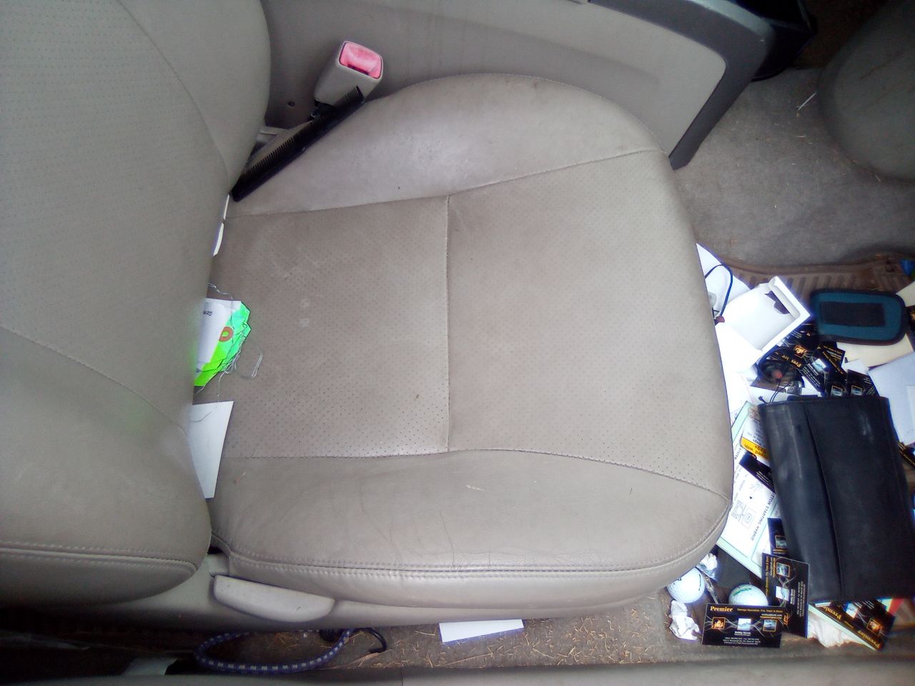 https://f005.backblazeb2.com/file/img-partshotlines-com/Inventory/MA472/Vehicle/27051_11.jpg