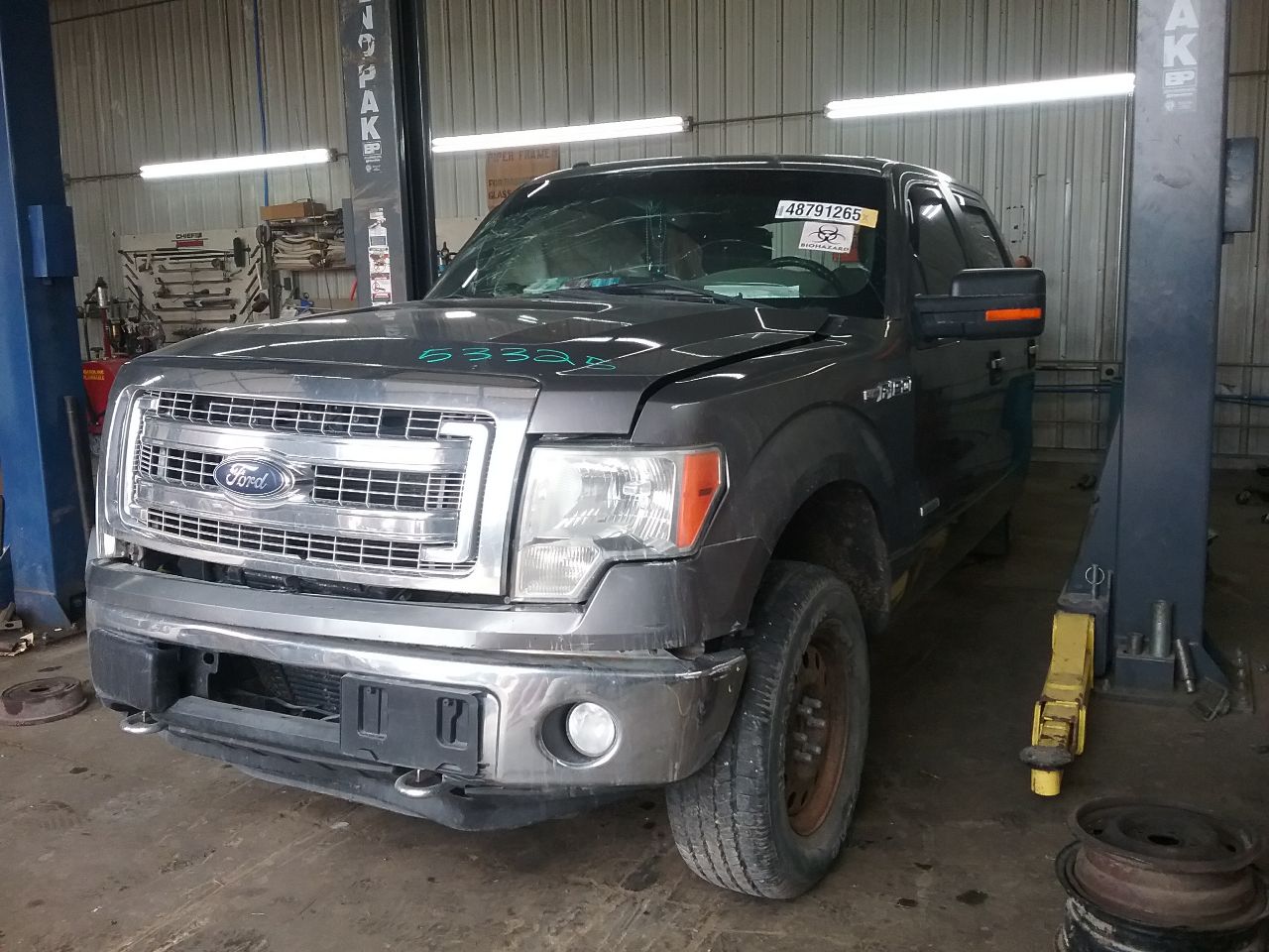 https://f005.backblazeb2.com/file/img-partshotlines-com/Inventory/MA472/Vehicle/27128_01.jpg