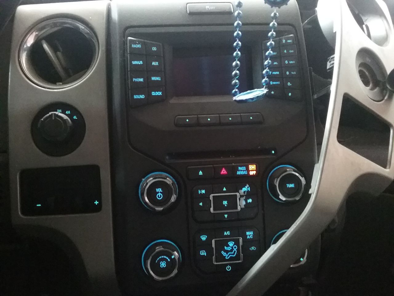 https://f005.backblazeb2.com/file/img-partshotlines-com/Inventory/MA472/Vehicle/27128_06.jpg