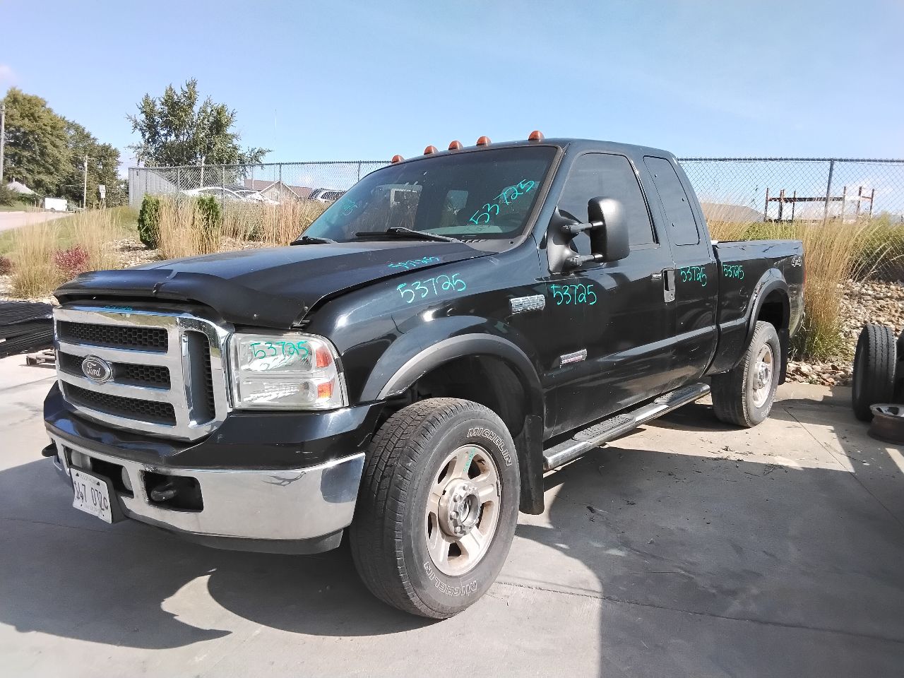 https://f005.backblazeb2.com/file/img-partshotlines-com/Inventory/MA472/Vehicle/27133_01.jpg