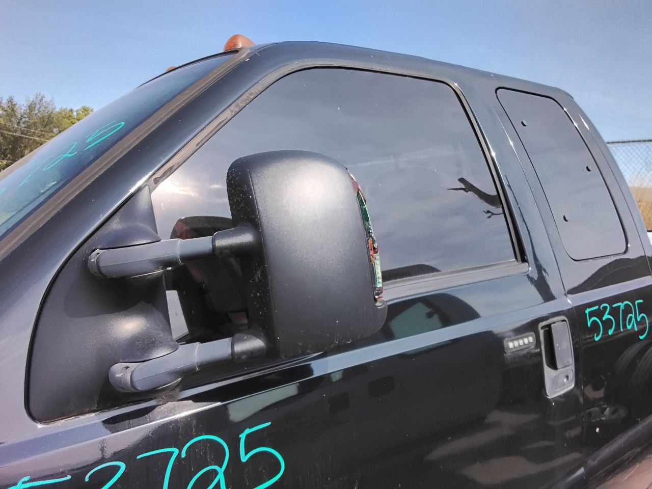 https://f005.backblazeb2.com/file/img-partshotlines-com/Inventory/MA472/Vehicle/27133_12.jpg