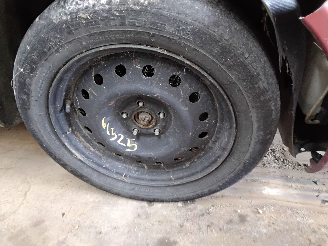 https://f005.backblazeb2.com/file/img-partshotlines-com/Inventory/MA472/Vehicle/27334_03.jpg