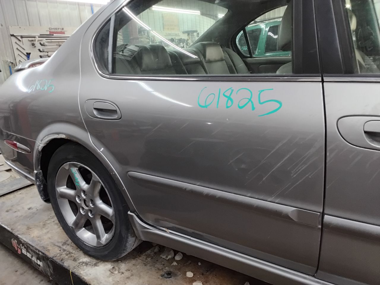 https://f005.backblazeb2.com/file/img-partshotlines-com/Inventory/MA472/Vehicle/27413_11.jpg