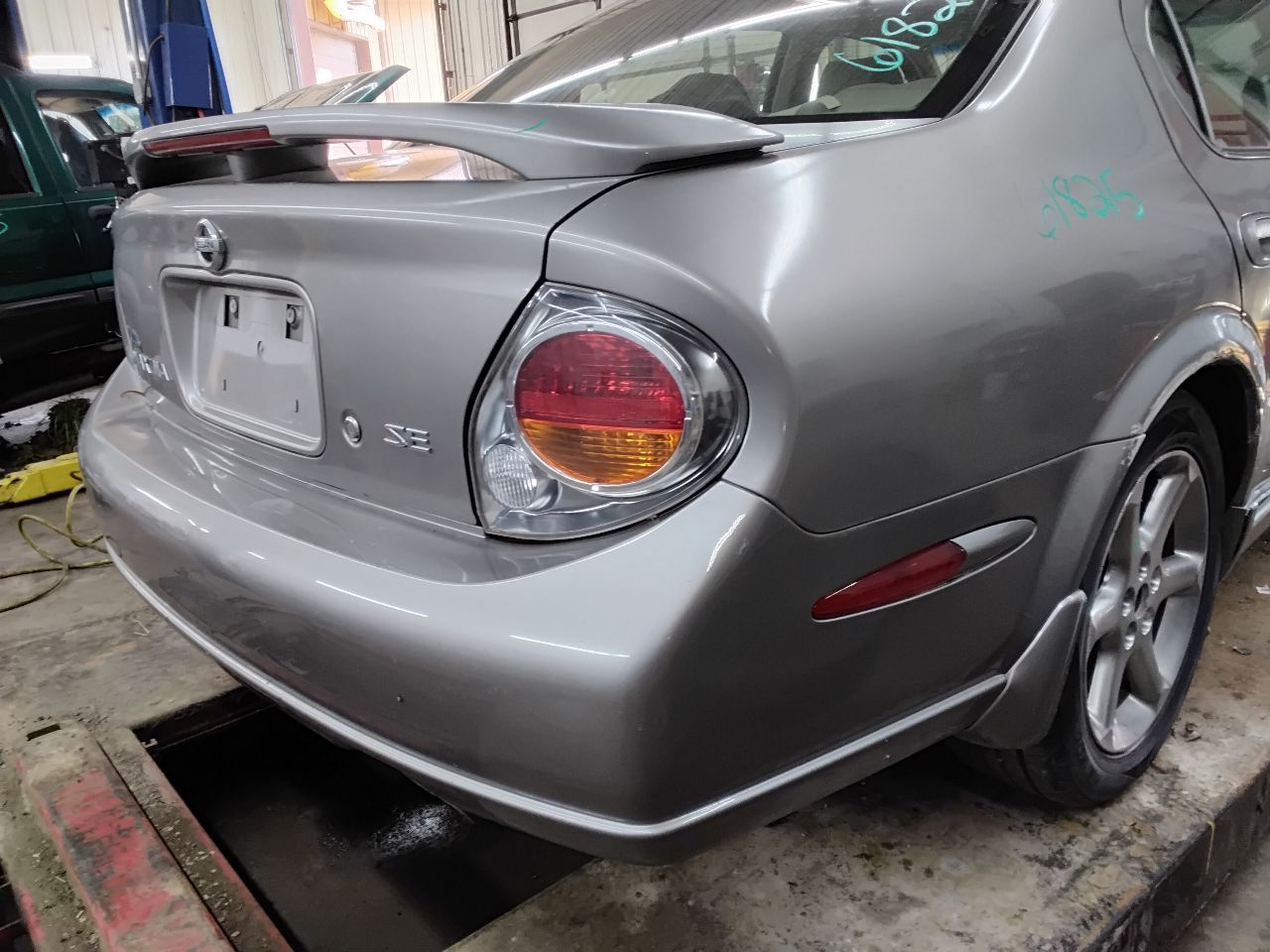 https://f005.backblazeb2.com/file/img-partshotlines-com/Inventory/MA472/Vehicle/27413_12.jpg