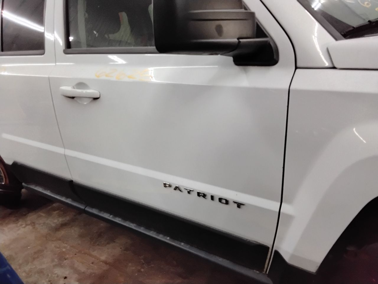 https://f005.backblazeb2.com/file/img-partshotlines-com/Inventory/MA472/Vehicle/27422_09.jpg