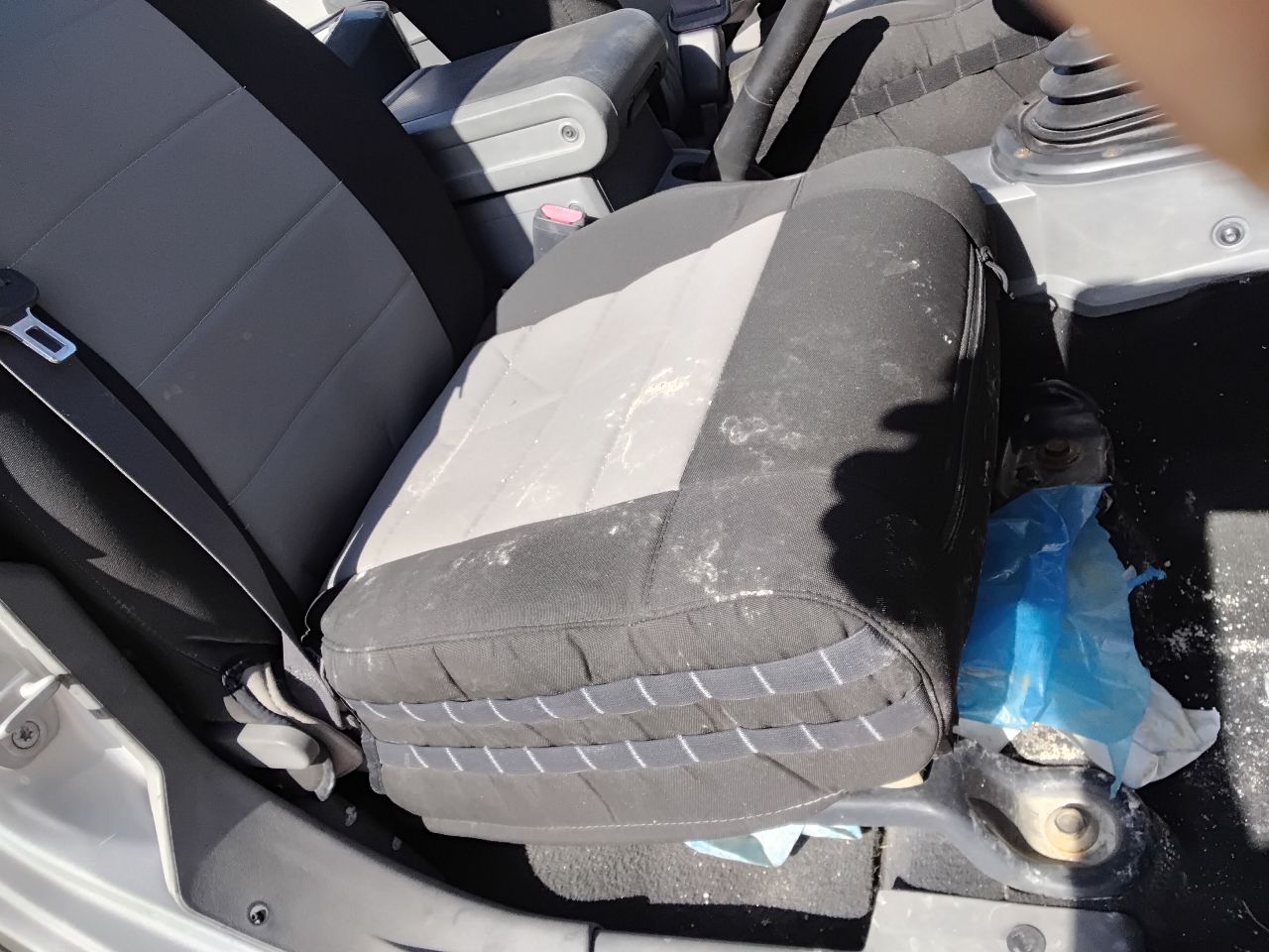 https://f005.backblazeb2.com/file/img-partshotlines-com/Inventory/MA472/Vehicle/27425_09.jpg