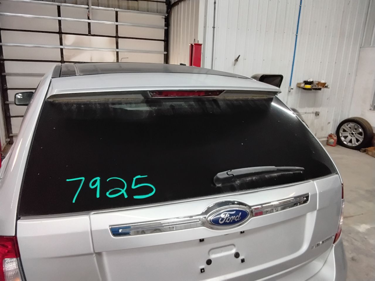 https://f005.backblazeb2.com/file/img-partshotlines-com/Inventory/MA472/Vehicle/27602_11.jpg
