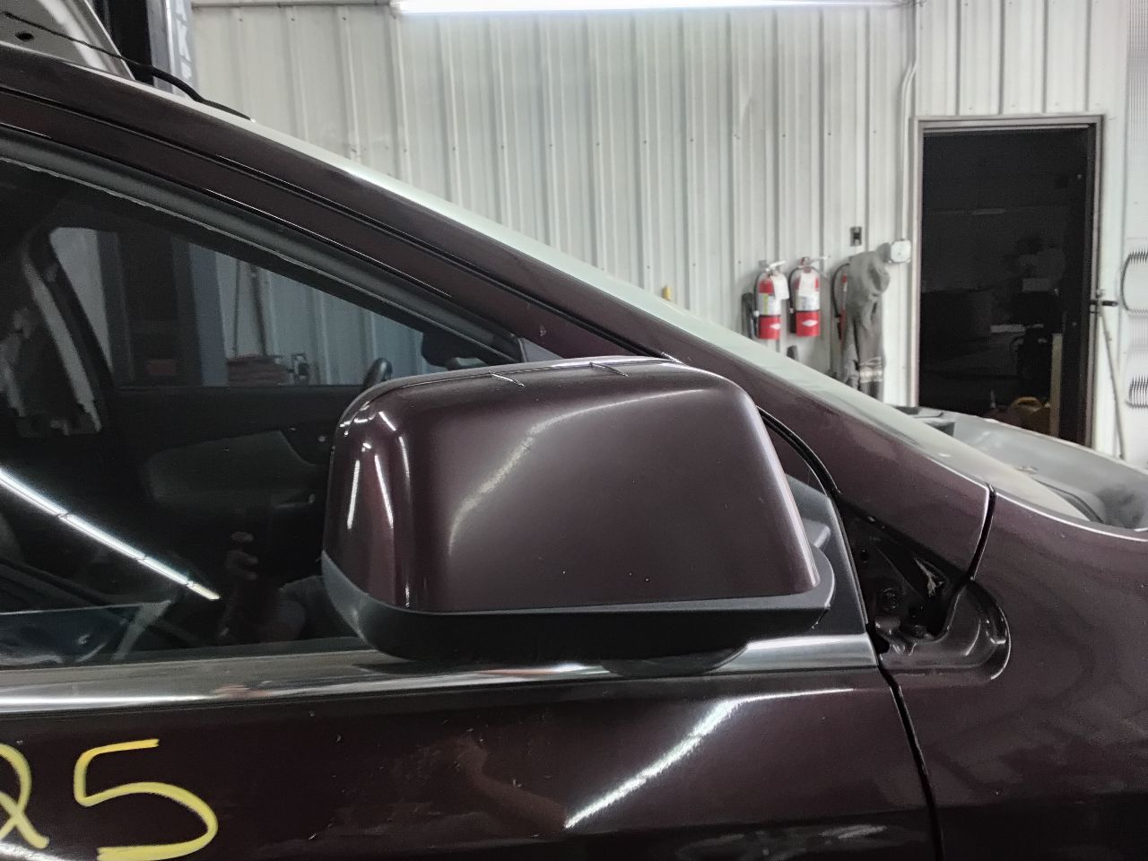 https://f005.backblazeb2.com/file/img-partshotlines-com/Inventory/MA472/Vehicle/27605_03.jpg