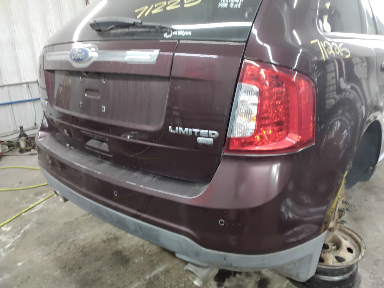 https://f005.backblazeb2.com/file/img-partshotlines-com/Inventory/MA472/Vehicle/27605_08.jpg