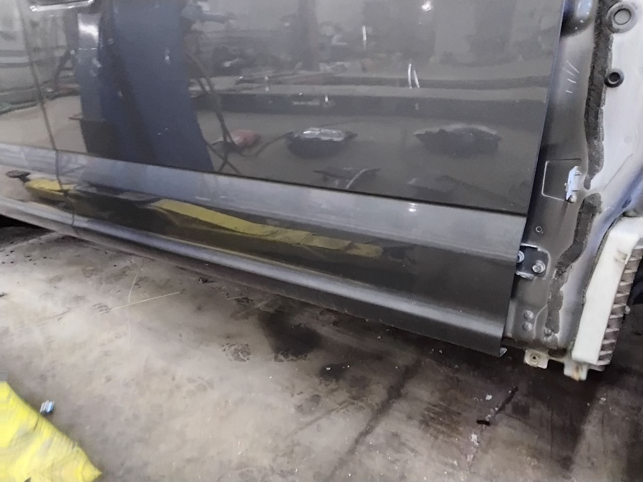 https://f005.backblazeb2.com/file/img-partshotlines-com/Inventory/MA472/Vehicle/27612_04.jpg