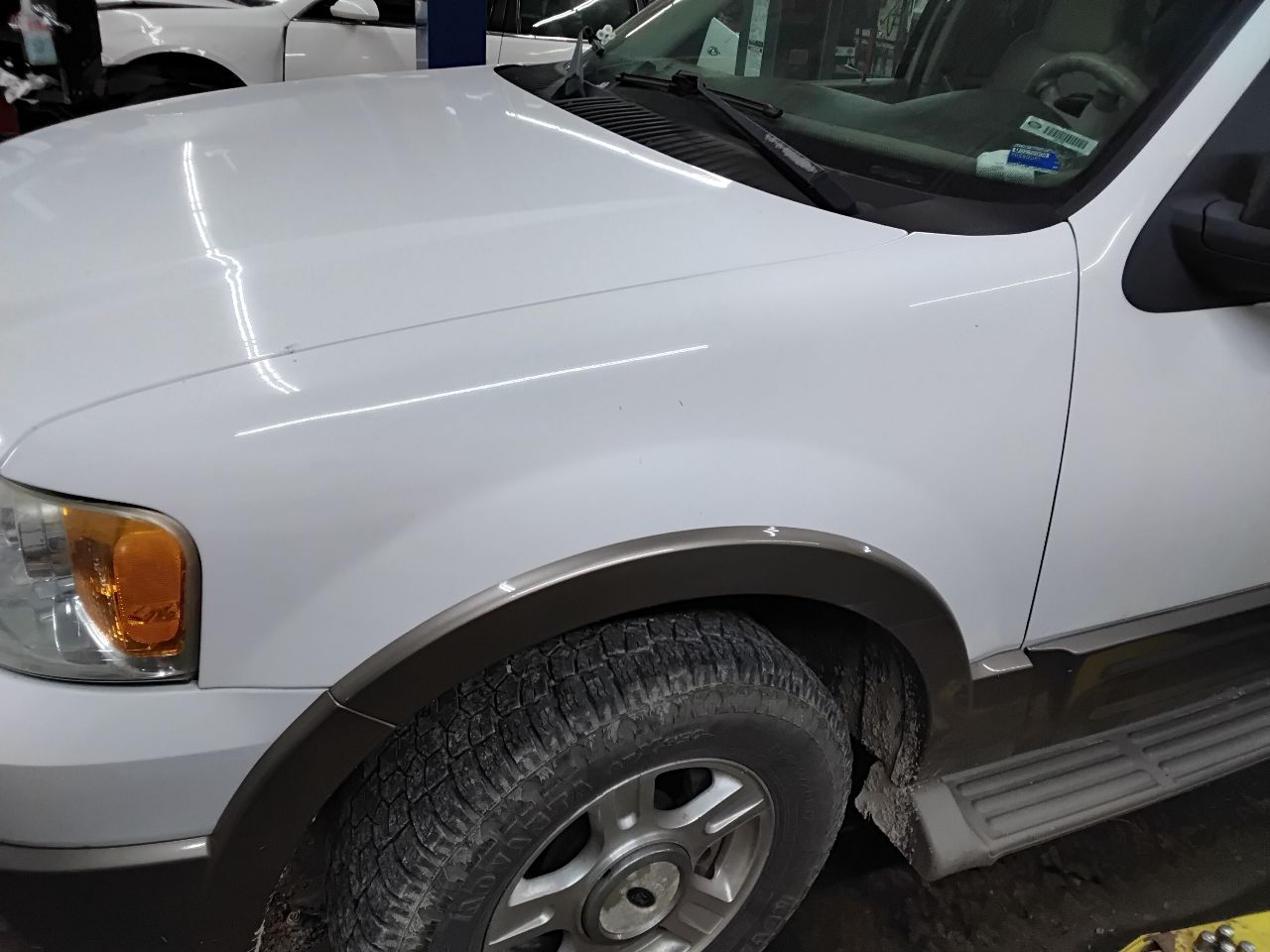 https://f005.backblazeb2.com/file/img-partshotlines-com/Inventory/MA472/Vehicle/27748_10.jpg