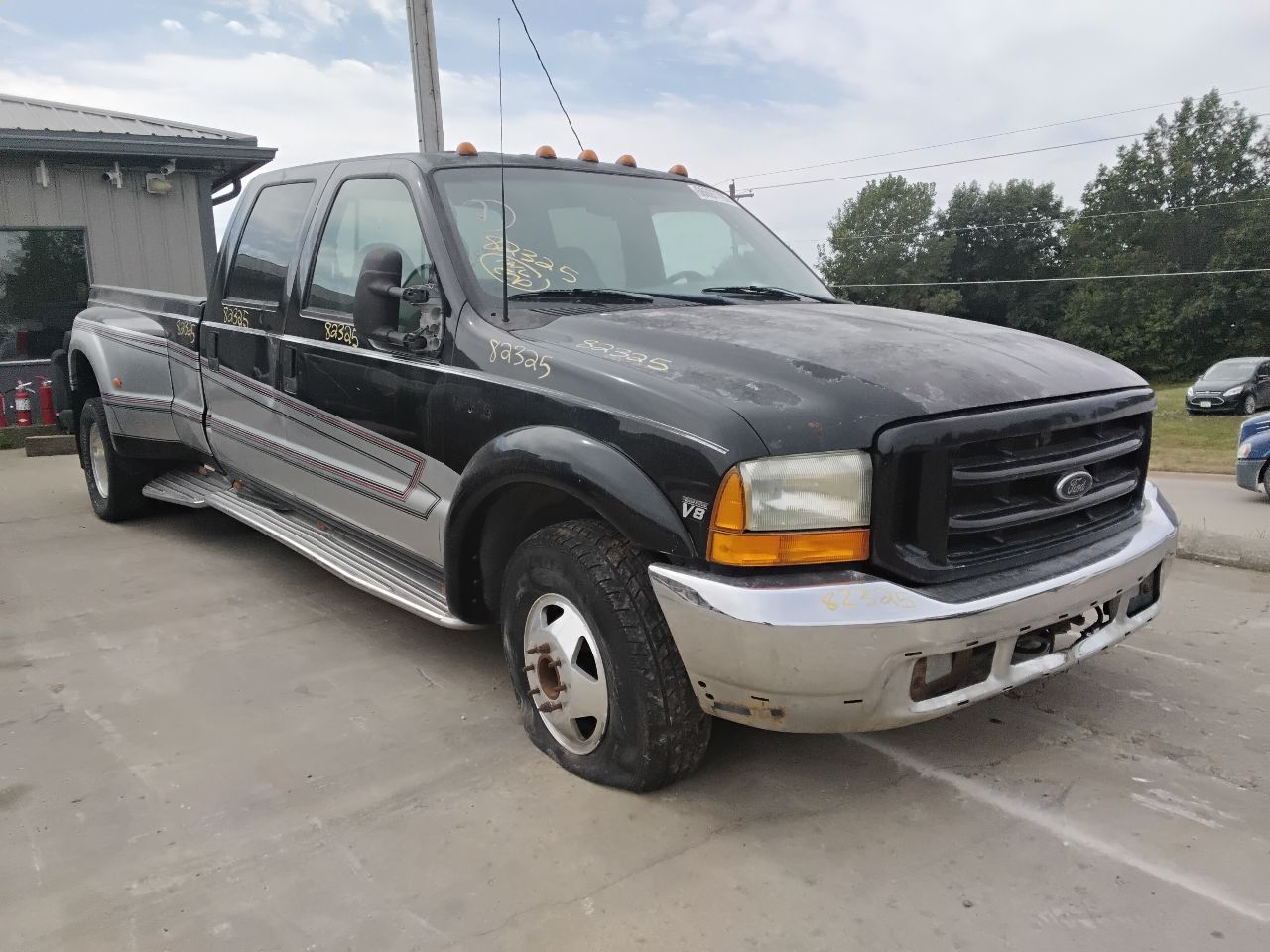 https://f005.backblazeb2.com/file/img-partshotlines-com/Inventory/MA472/Vehicle/27875_01.jpg