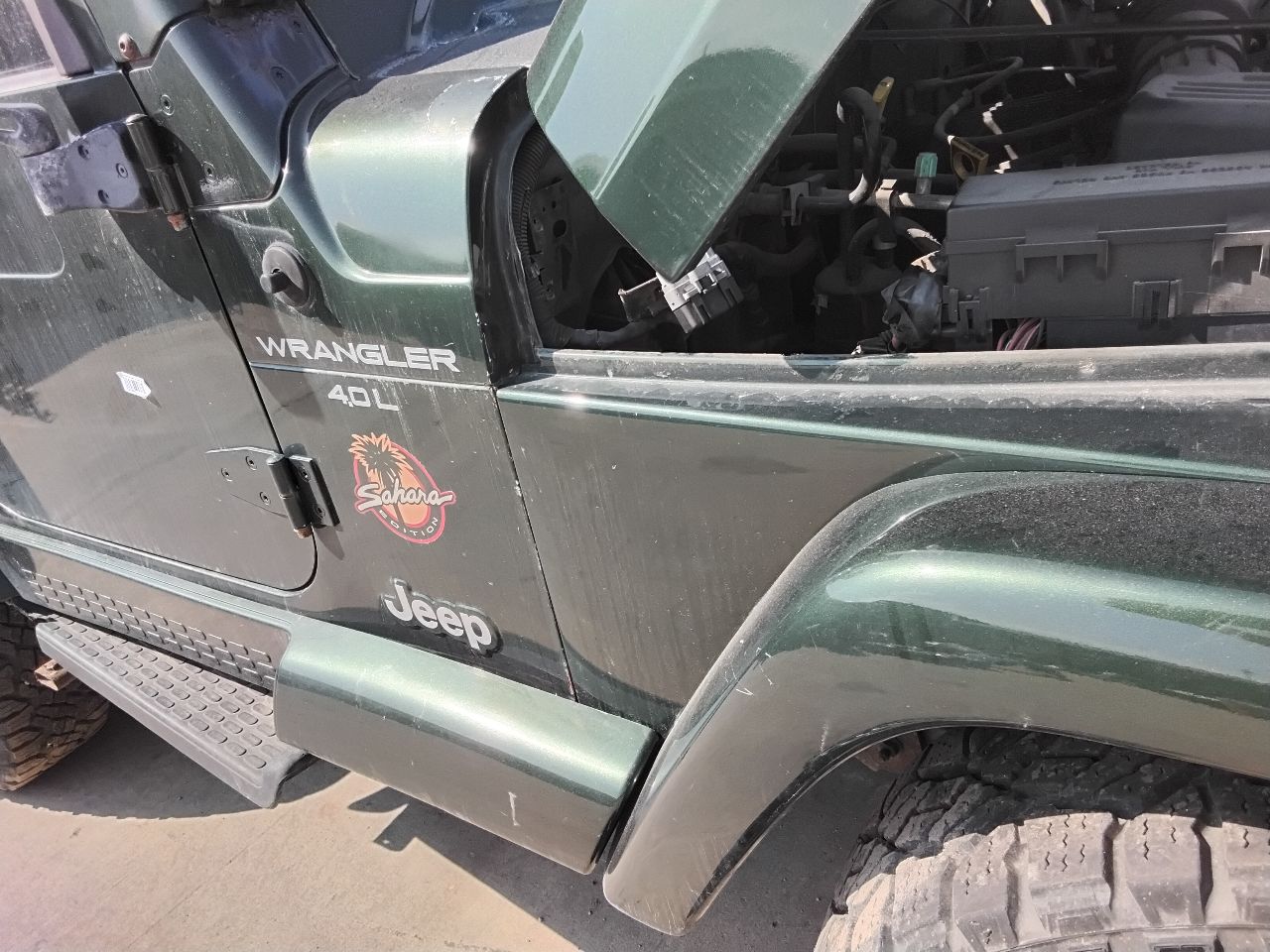 https://f005.backblazeb2.com/file/img-partshotlines-com/Inventory/MA472/Vehicle/27956_10.jpg