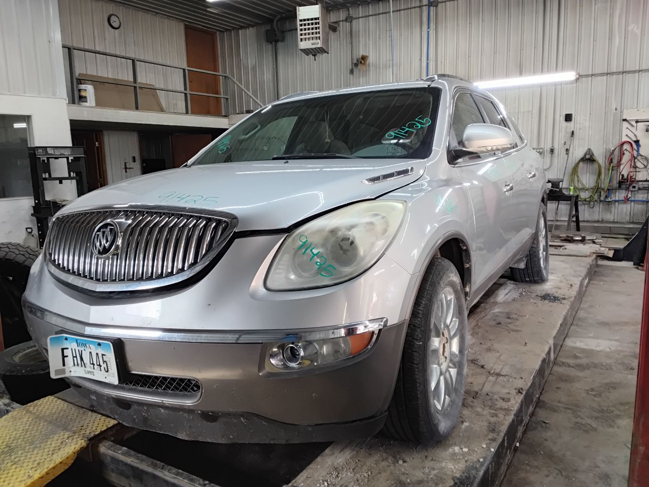 https://f005.backblazeb2.com/file/img-partshotlines-com/Inventory/MA472/Vehicle/28021_01.jpg
