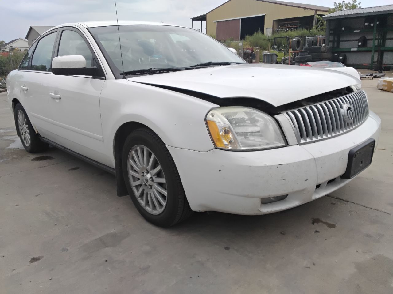 https://f005.backblazeb2.com/file/img-partshotlines-com/Inventory/MA472/Vehicle/28056_01.jpg