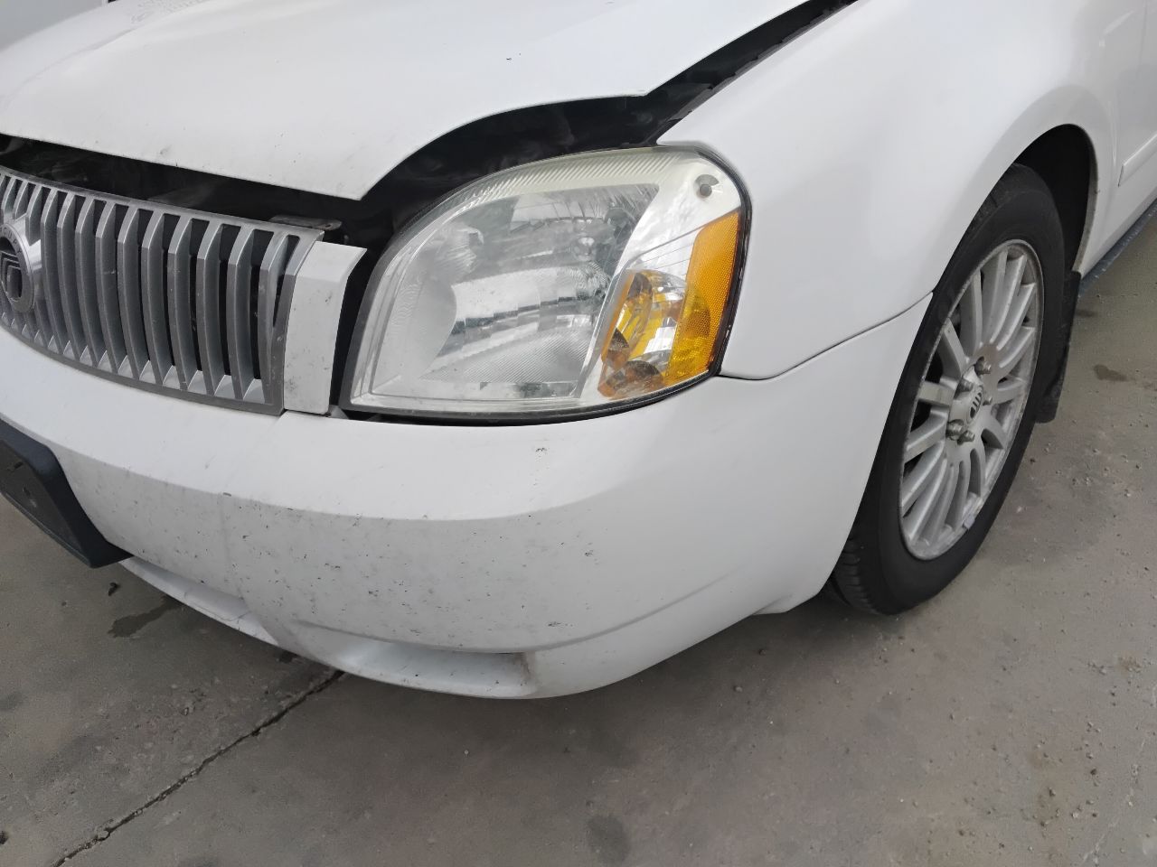 https://f005.backblazeb2.com/file/img-partshotlines-com/Inventory/MA472/Vehicle/28056_04.jpg