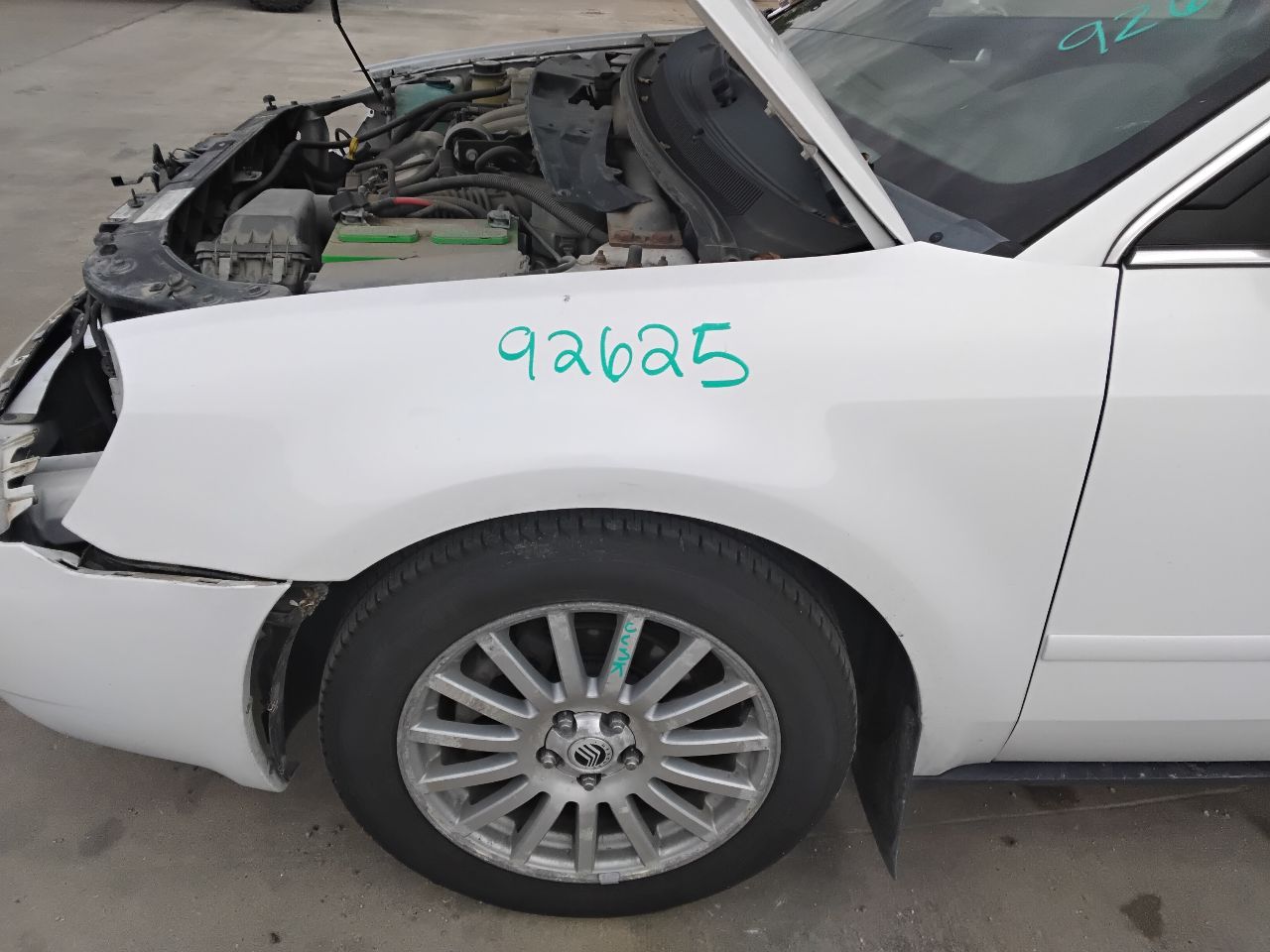 https://f005.backblazeb2.com/file/img-partshotlines-com/Inventory/MA472/Vehicle/28056_12.jpg