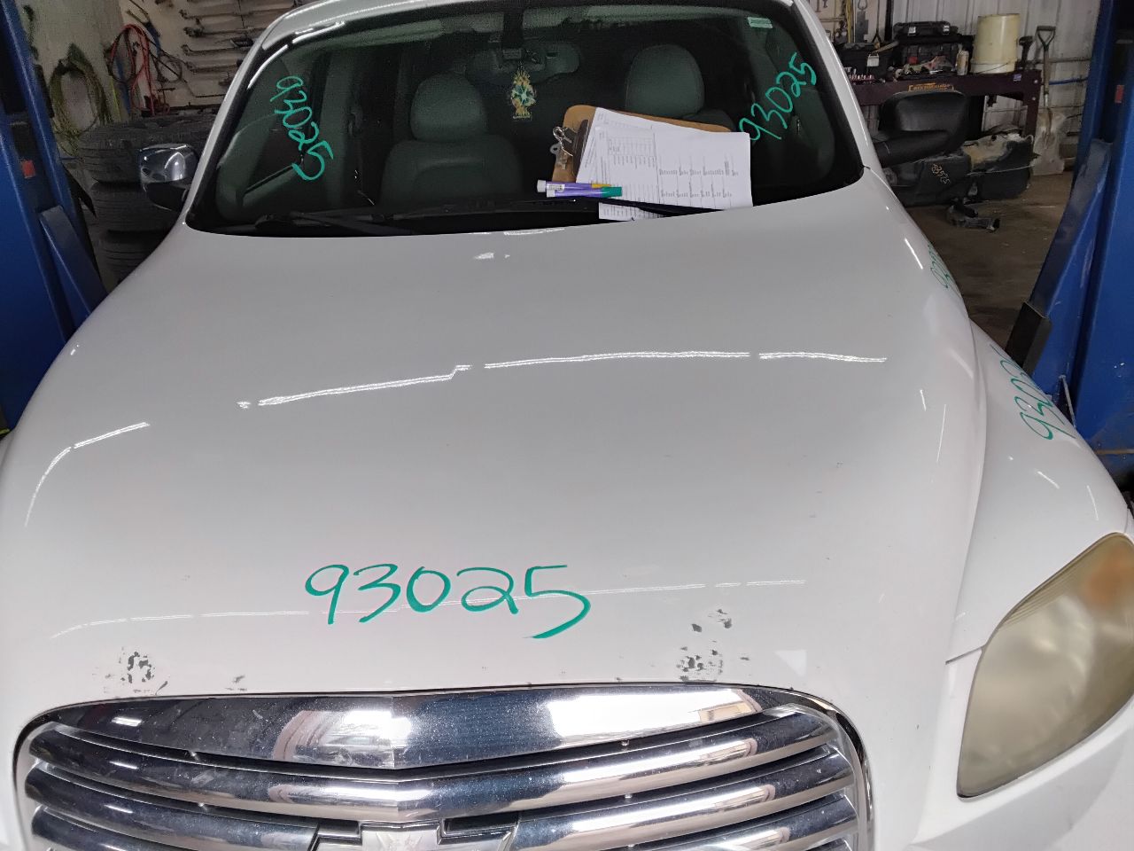 https://f005.backblazeb2.com/file/img-partshotlines-com/Inventory/MA472/Vehicle/28077_07.jpg